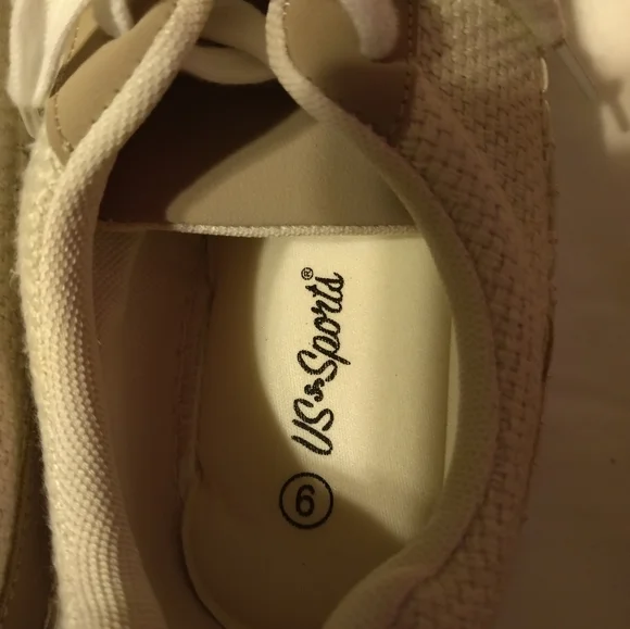 Shoes - Picture 7 of 7